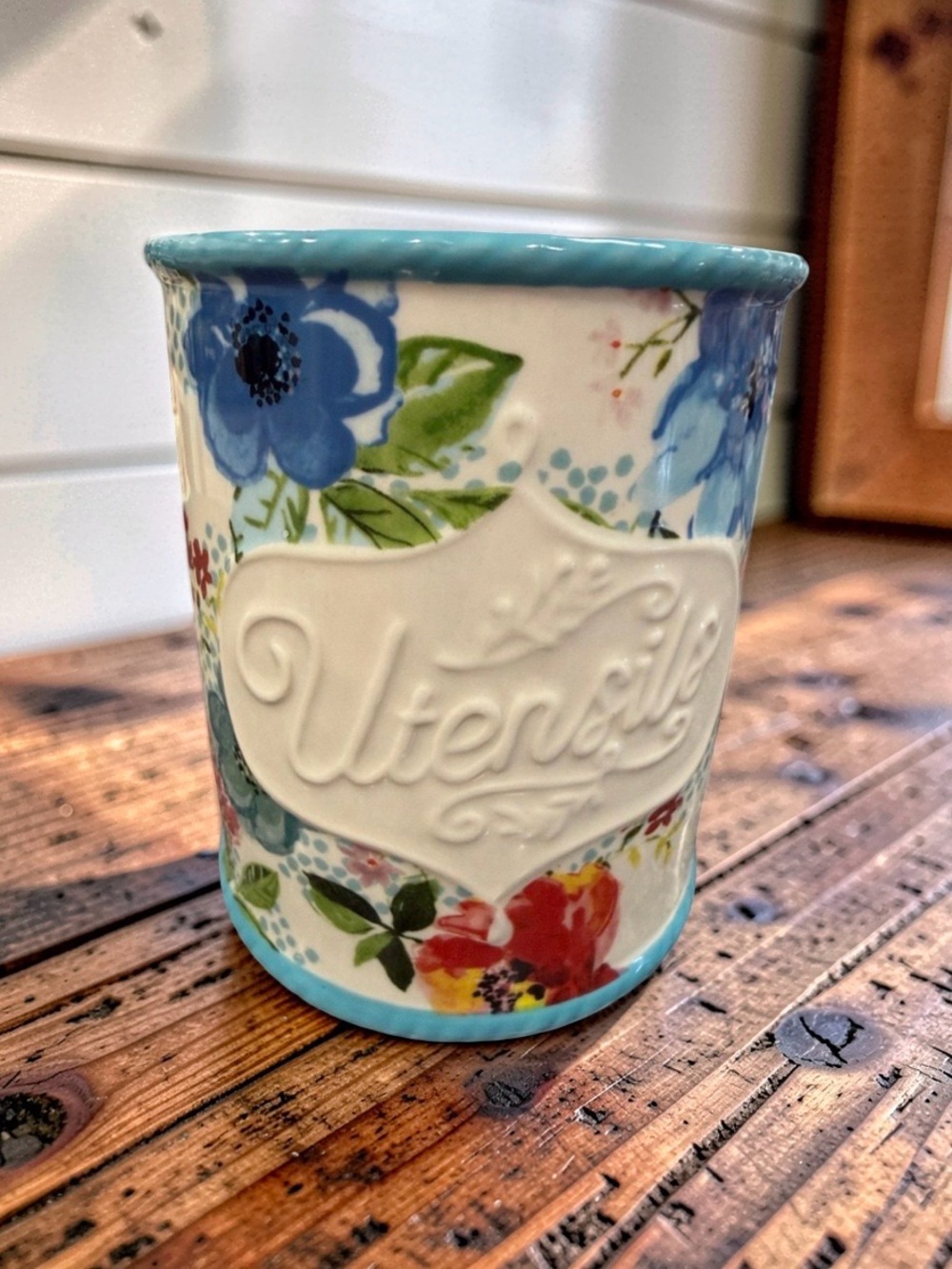 The Pioneer Woman “Melody”  Utensil Holder